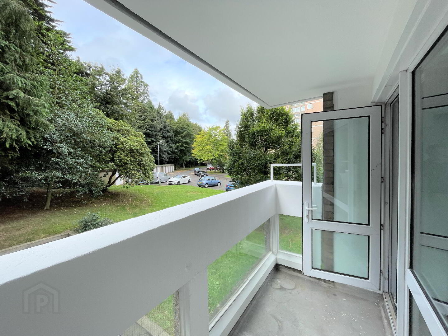 1d Riverdale House 5 of 12