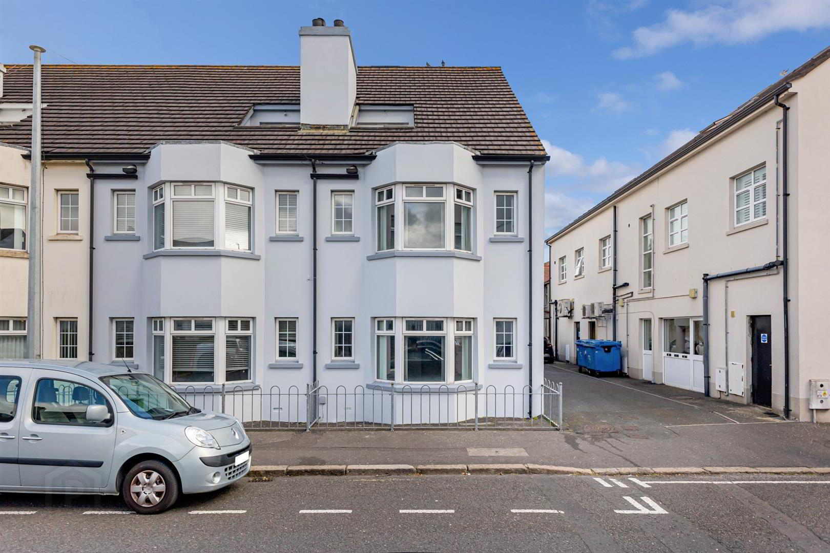 4 Sheridan Court 1 of 16