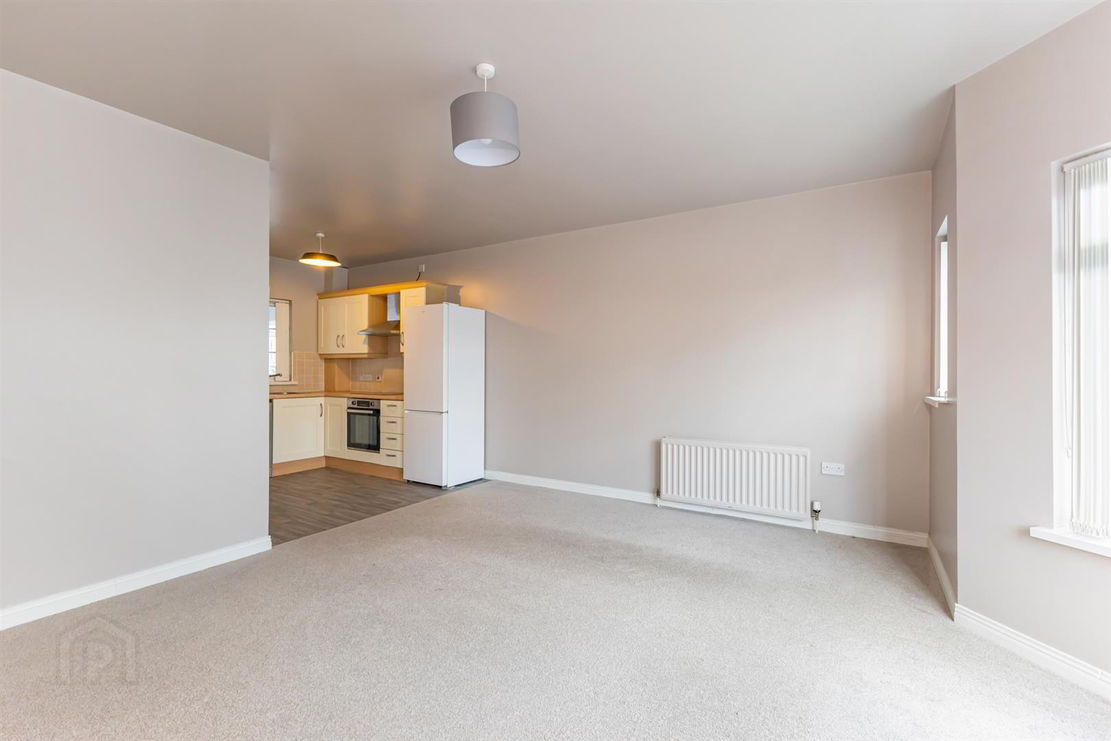 4 Sheridan Court 4 of 16