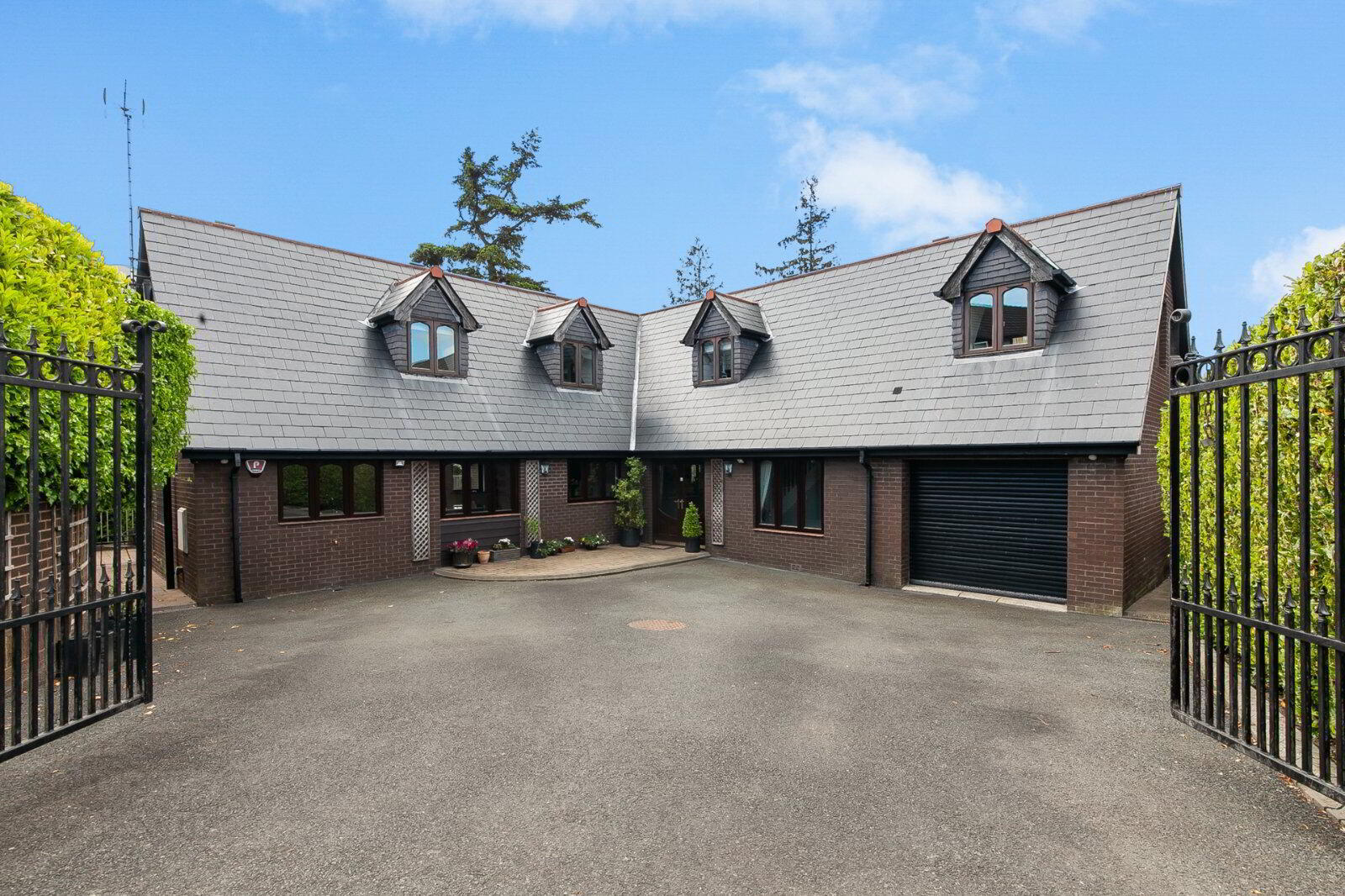 4 Malone Grange 1 of 28