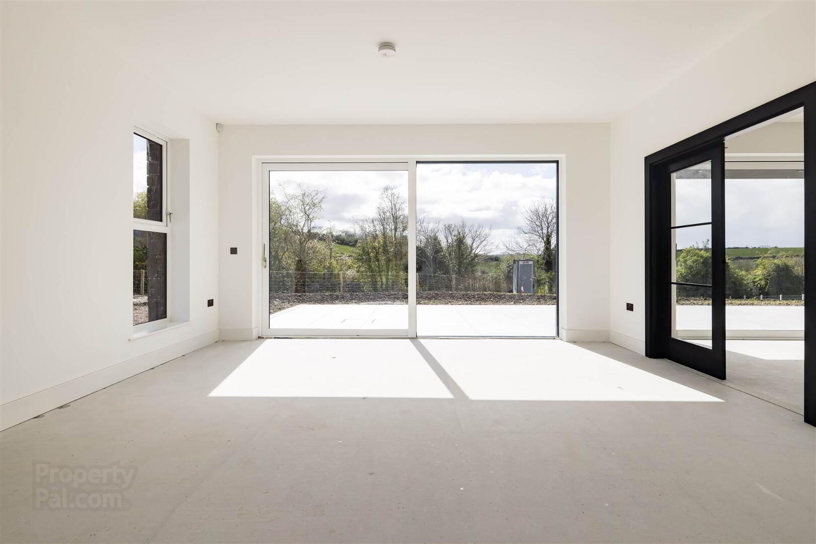 Bridge House, Loughbrickland Road 21 of 51