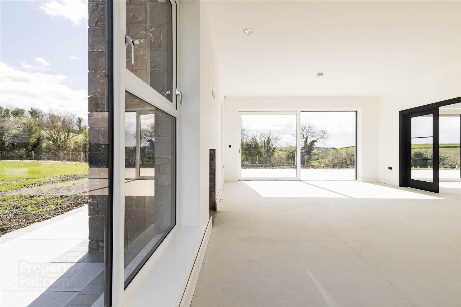 Bridge House, Loughbrickland Road 19 of 51