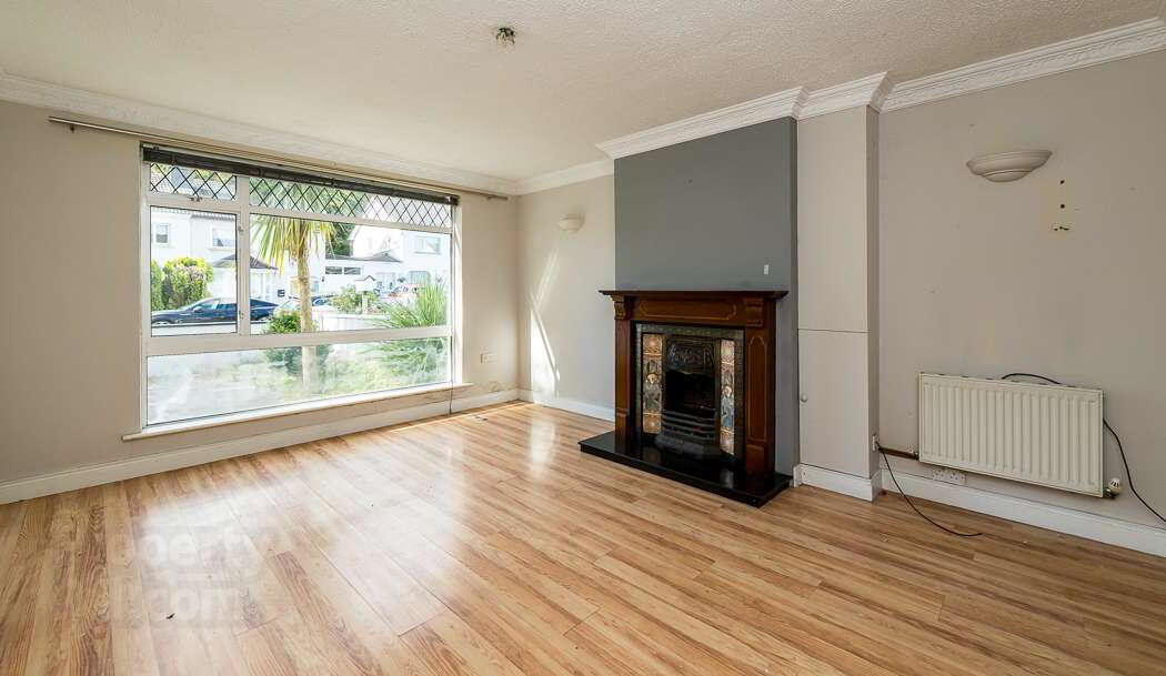 42a Silverlawn 6 of 20