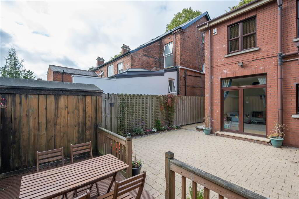 694b Ravenhill Road 30 of 37