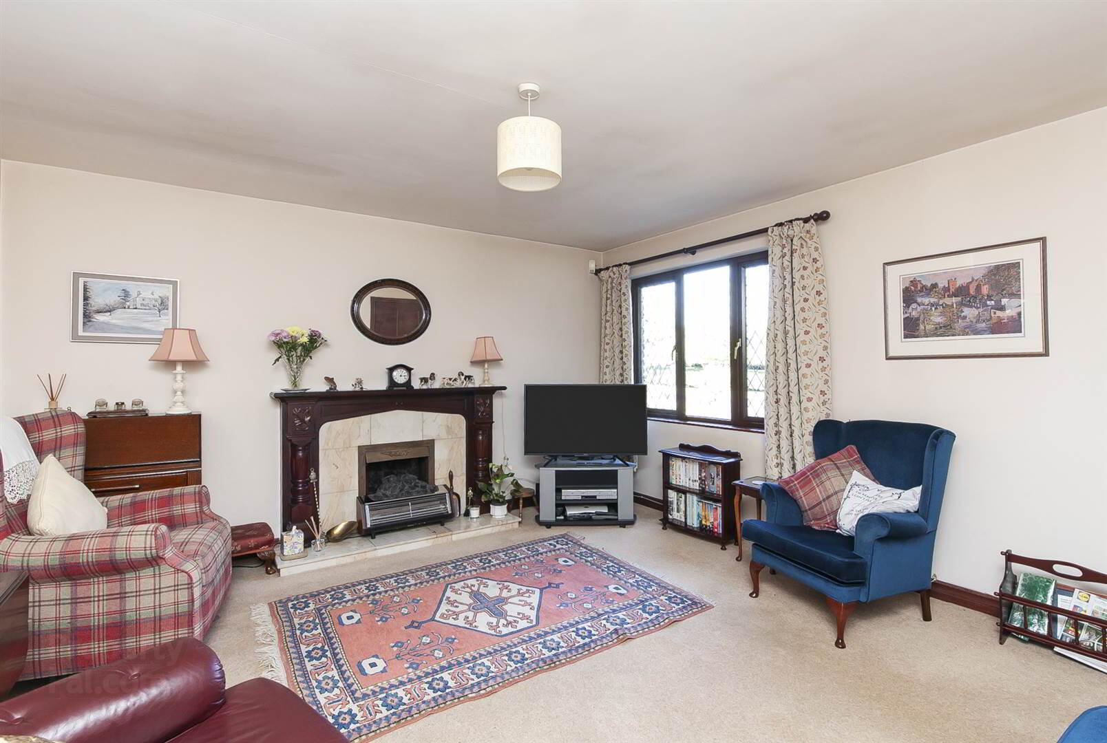 'Lynwood', 32 Tullynagardy Road 4 of 21