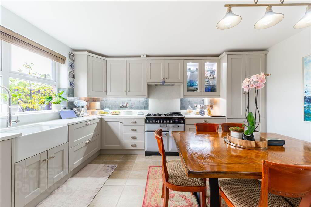 44 Strathearn Lane 10 of 43