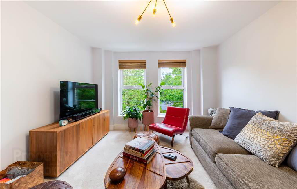 44 Strathearn Lane 22 of 43