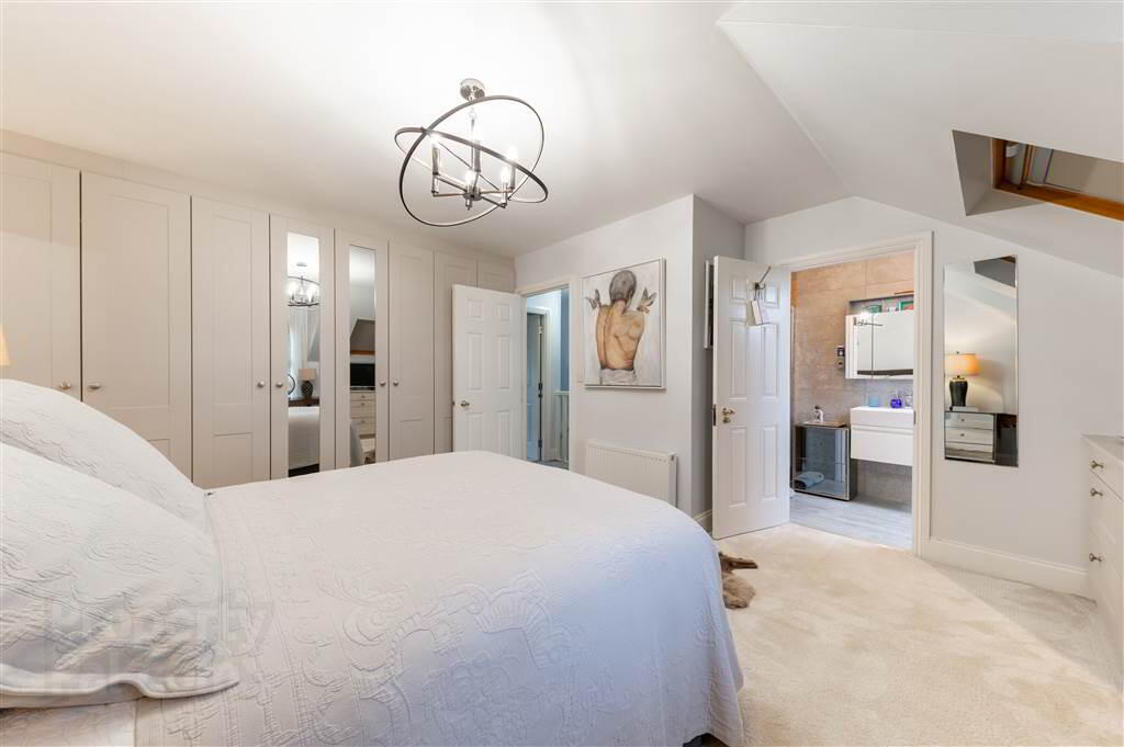 44 Strathearn Lane 31 of 43
