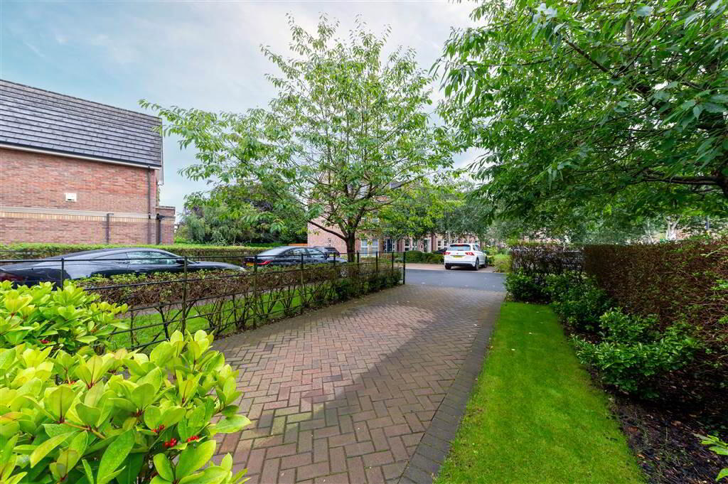44 Strathearn Lane 43 of 43