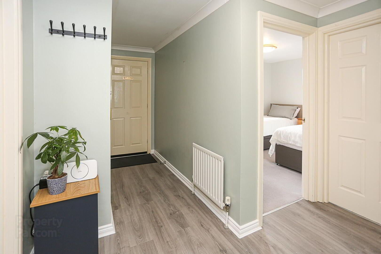3 Groomsport House 4 of 11