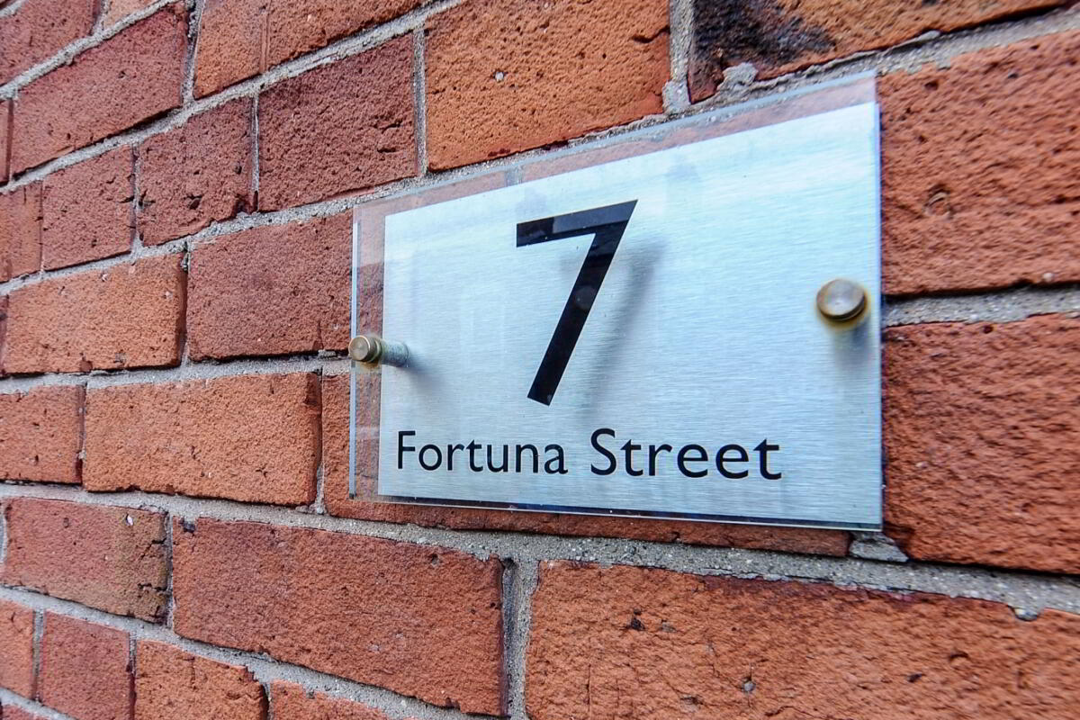 7 Fortuna Street