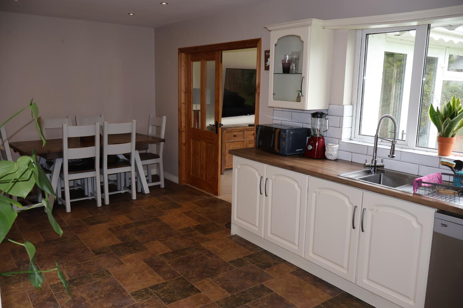 104a Whitehill Park 7 of 10