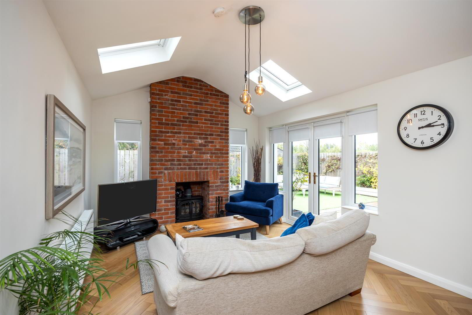18 Church Glen 5 of 46