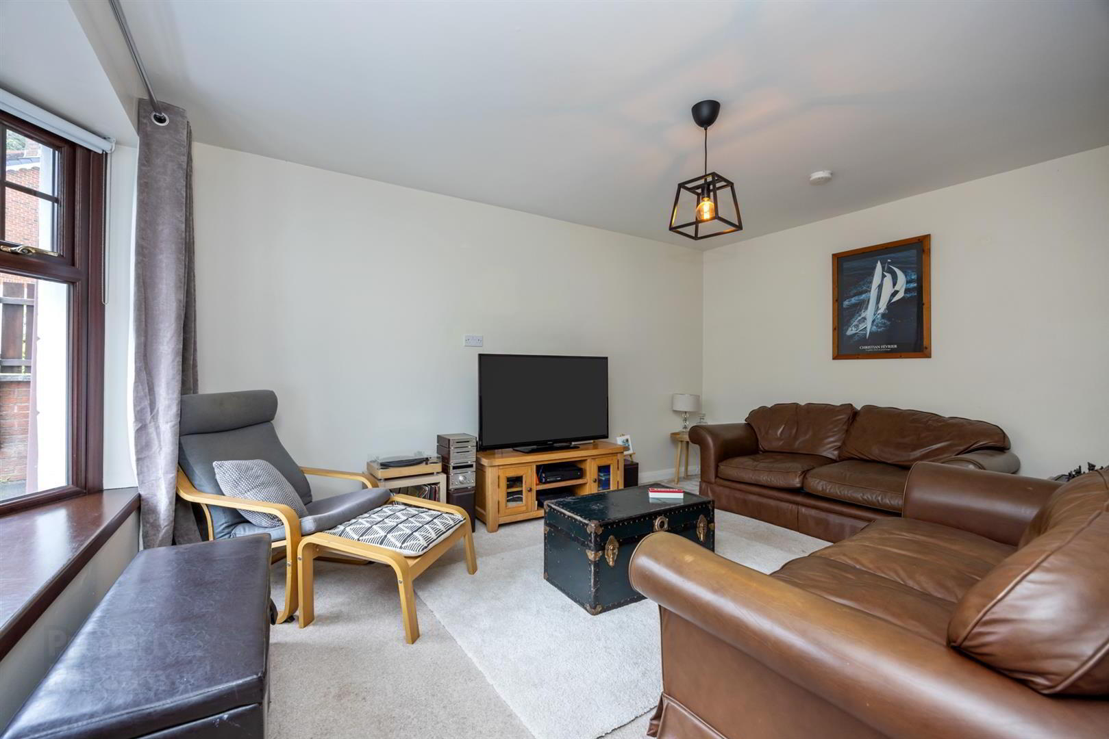18 Church Glen 16 of 46