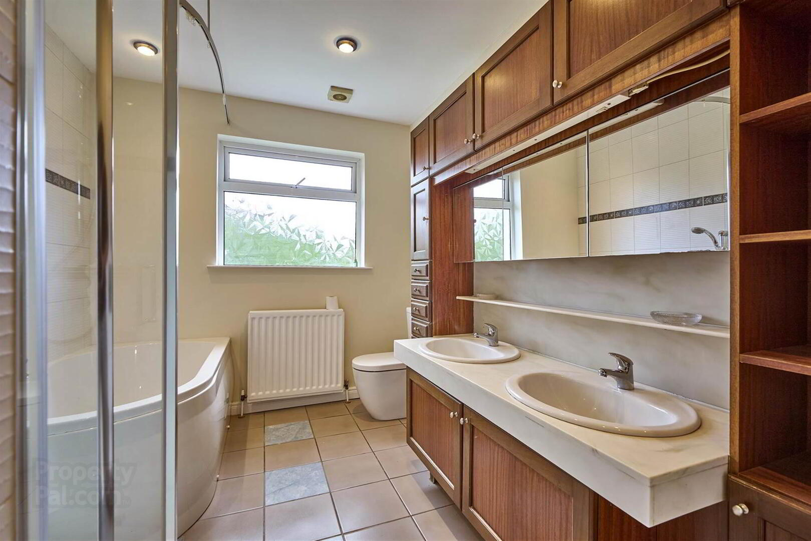 12 Larch Hill Avenue 18 of 21