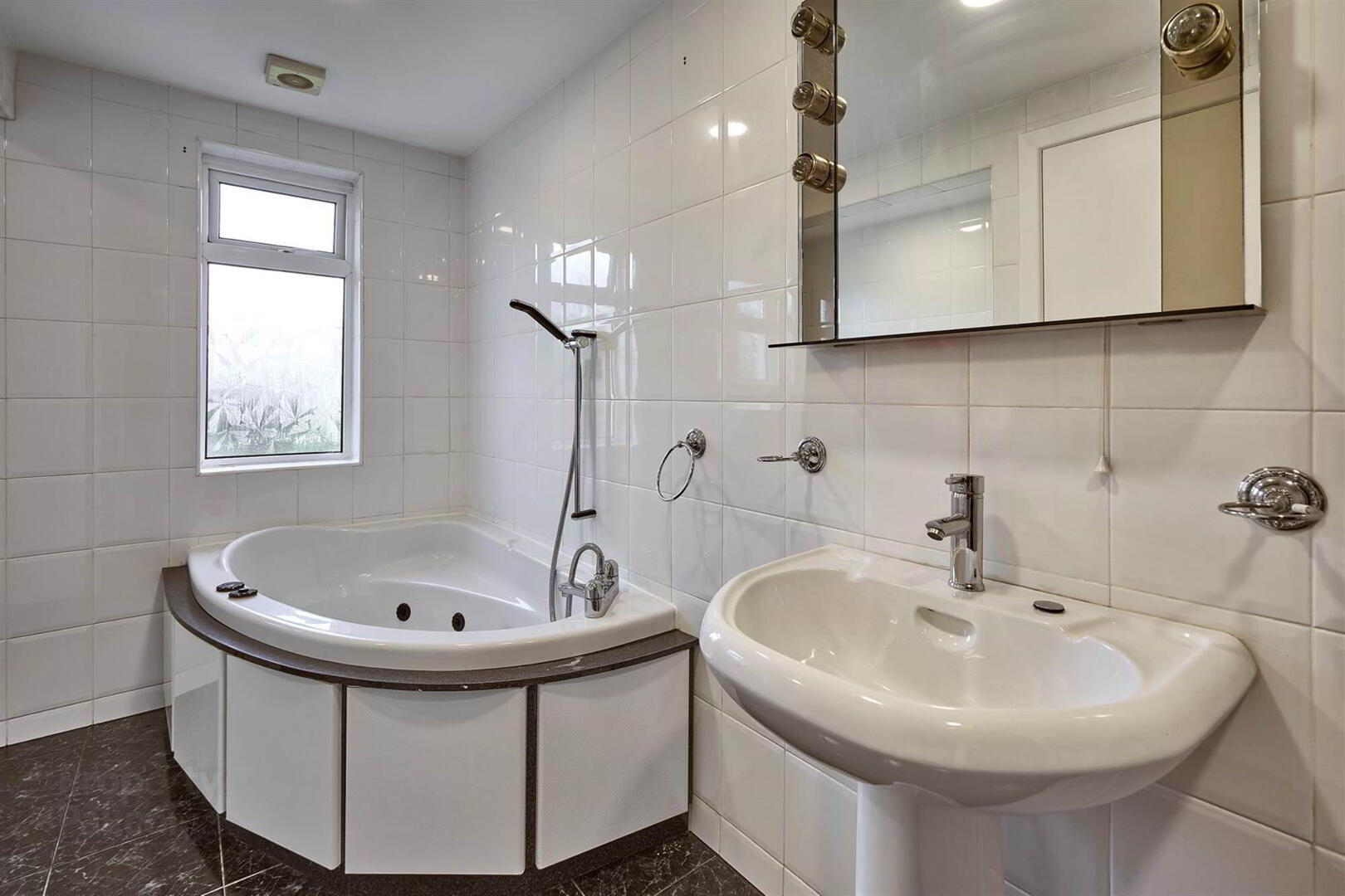 12 Larch Hill Avenue 12 of 21