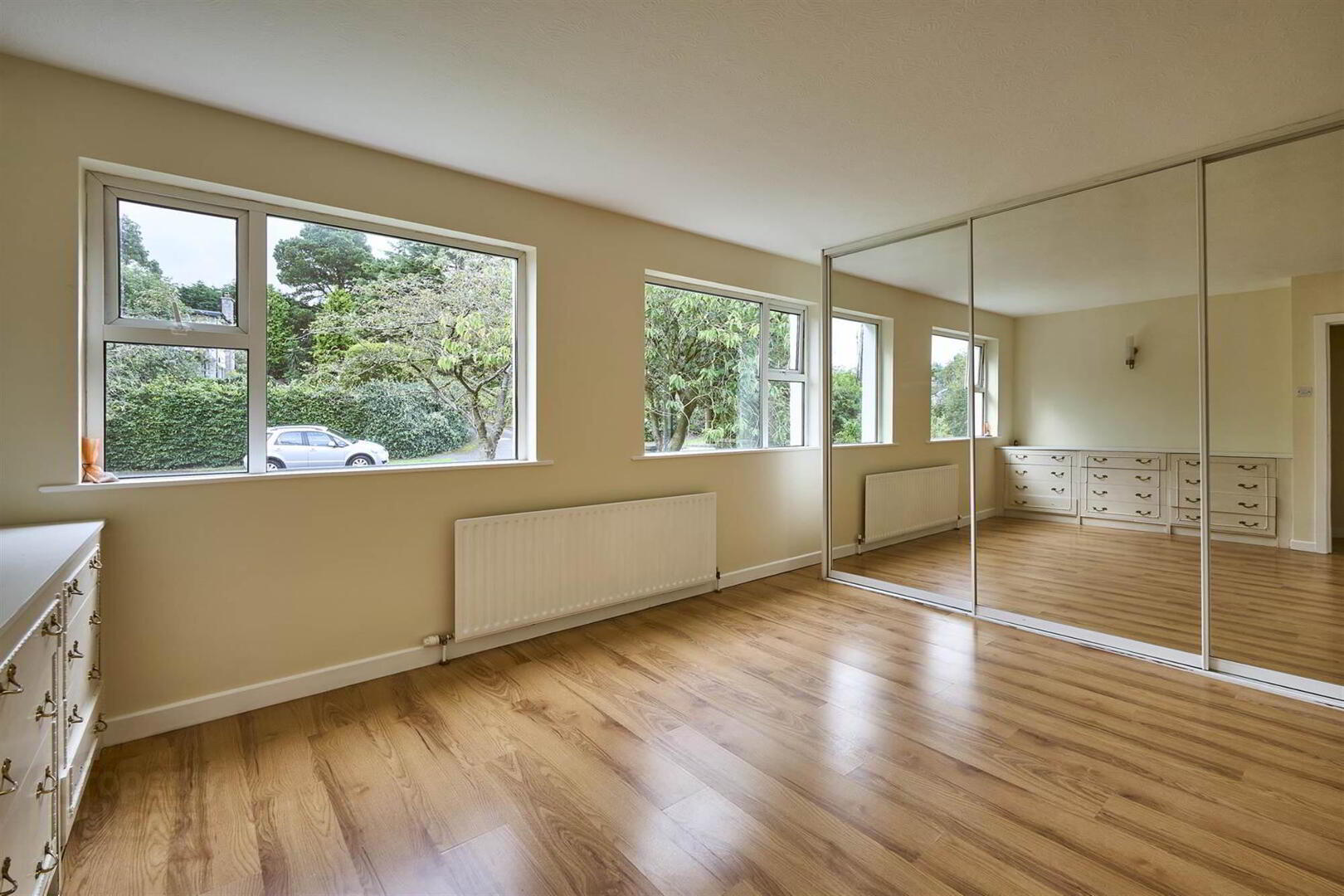 12 Larch Hill Avenue 14 of 21