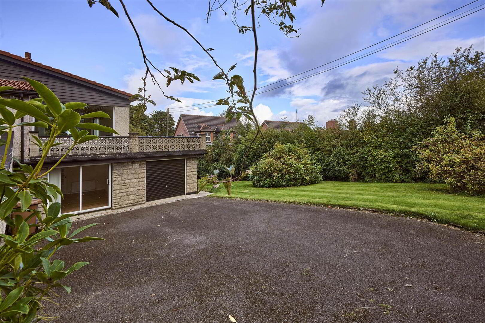 12 Larch Hill Avenue 20 of 21