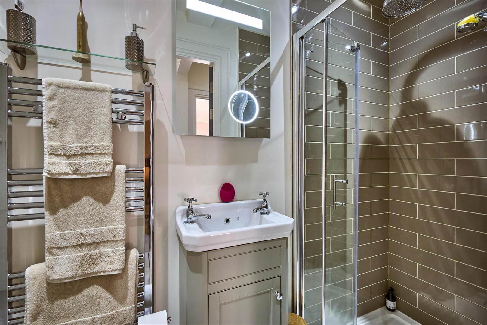 Apartment 3 39 Princetown Road 14 of 16
