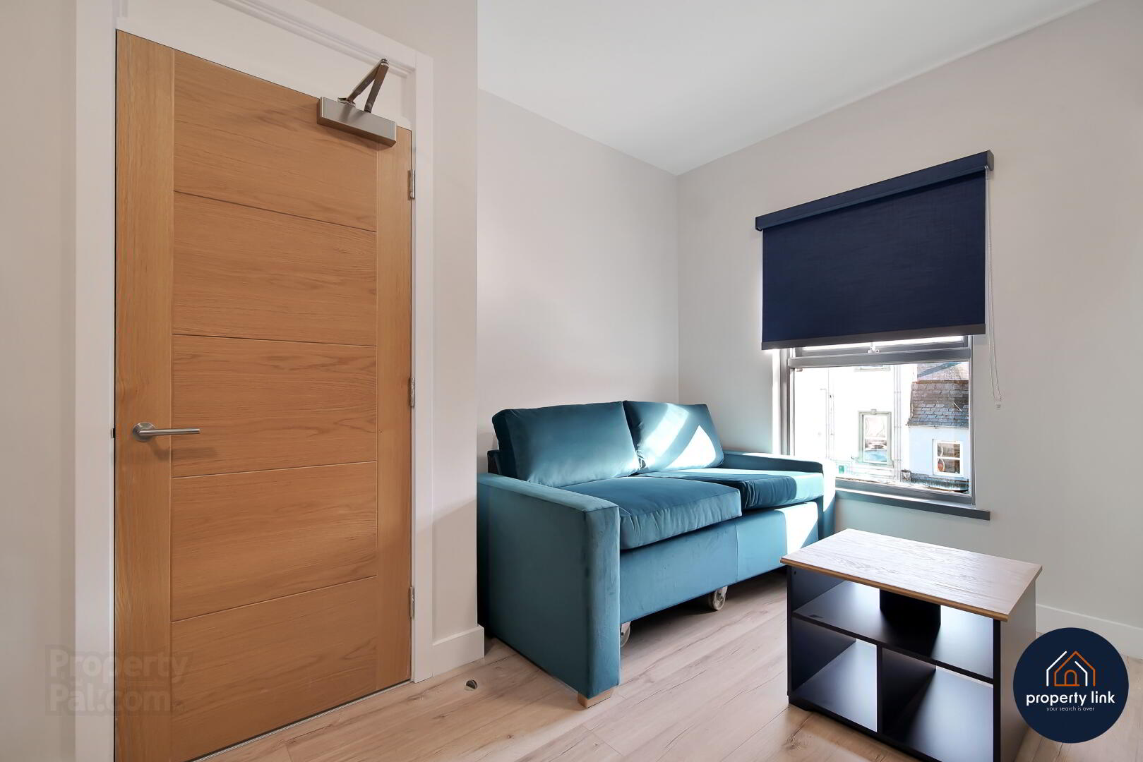 Luxury STUDENT SHORT Lets, 65 Strand Road