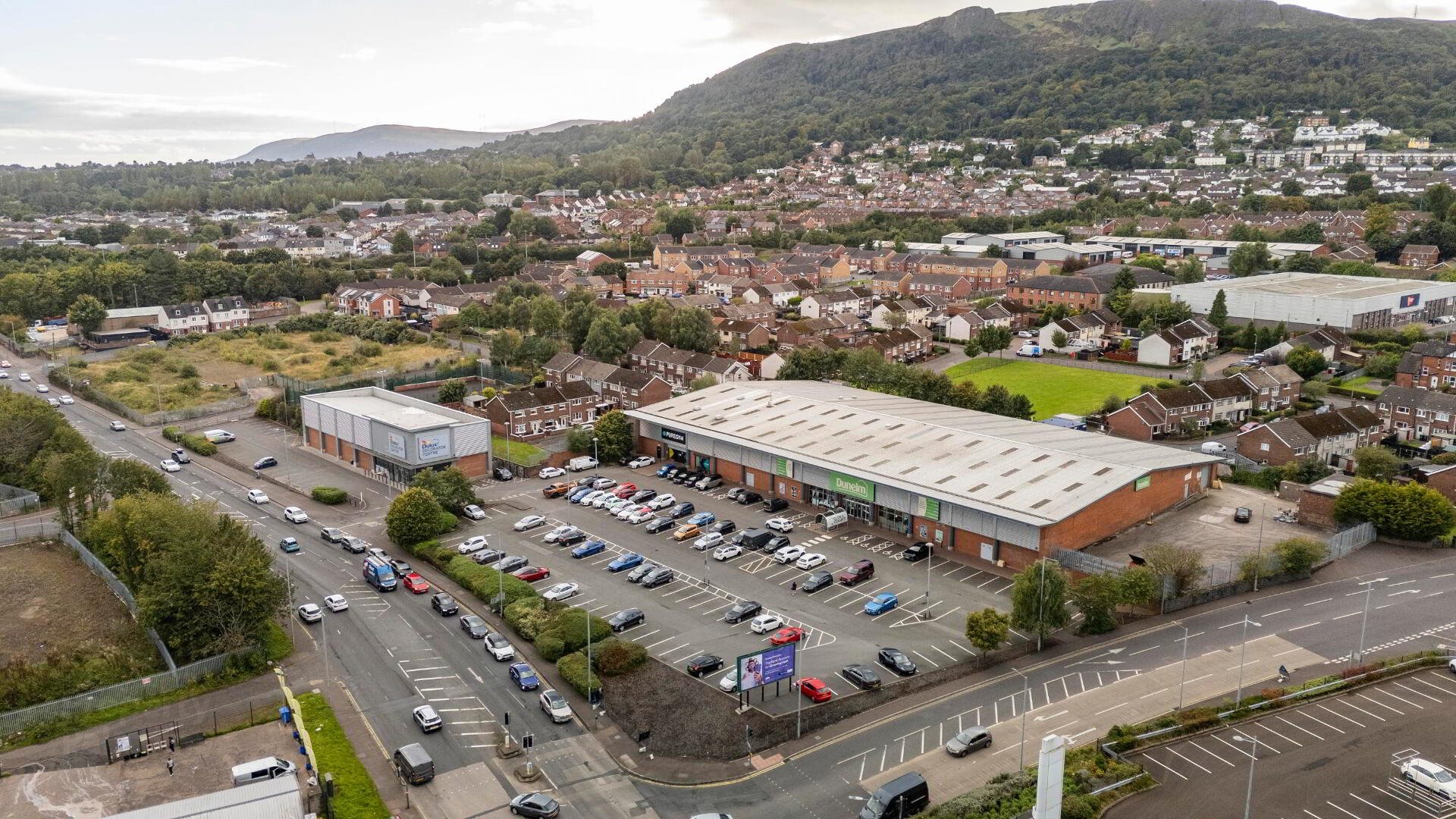 Shore Road Retail Park, Shore Road