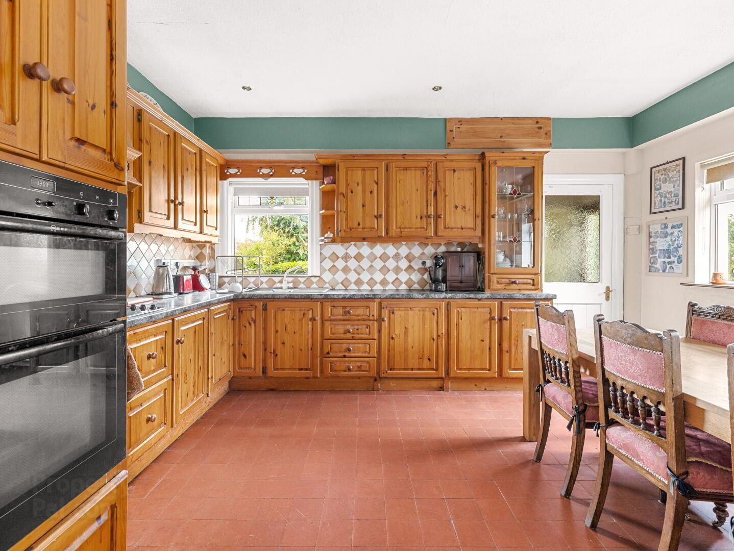 Derravaragh, Archer's Avenue 7 of 32