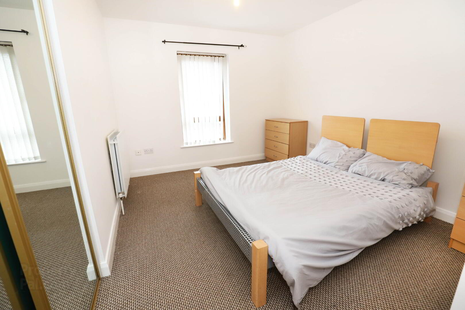 Apartment 3, 32, Chatsworth Street 7 of 12