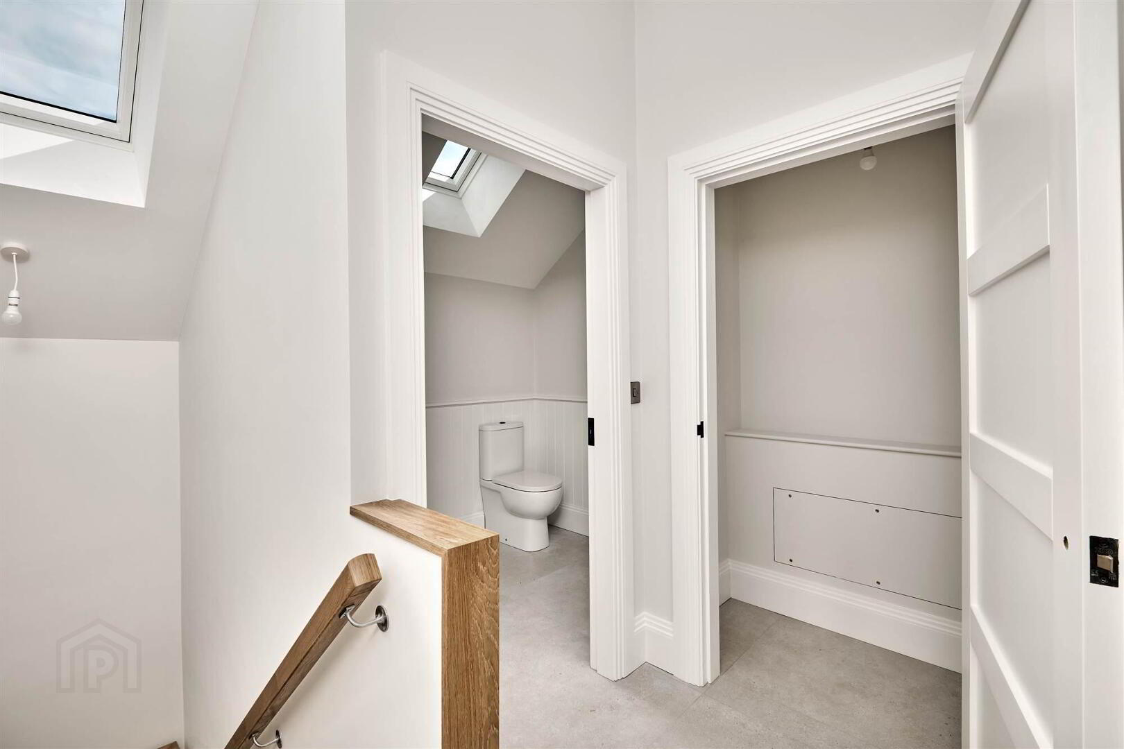 19 Queenora Avenue 15 of 32