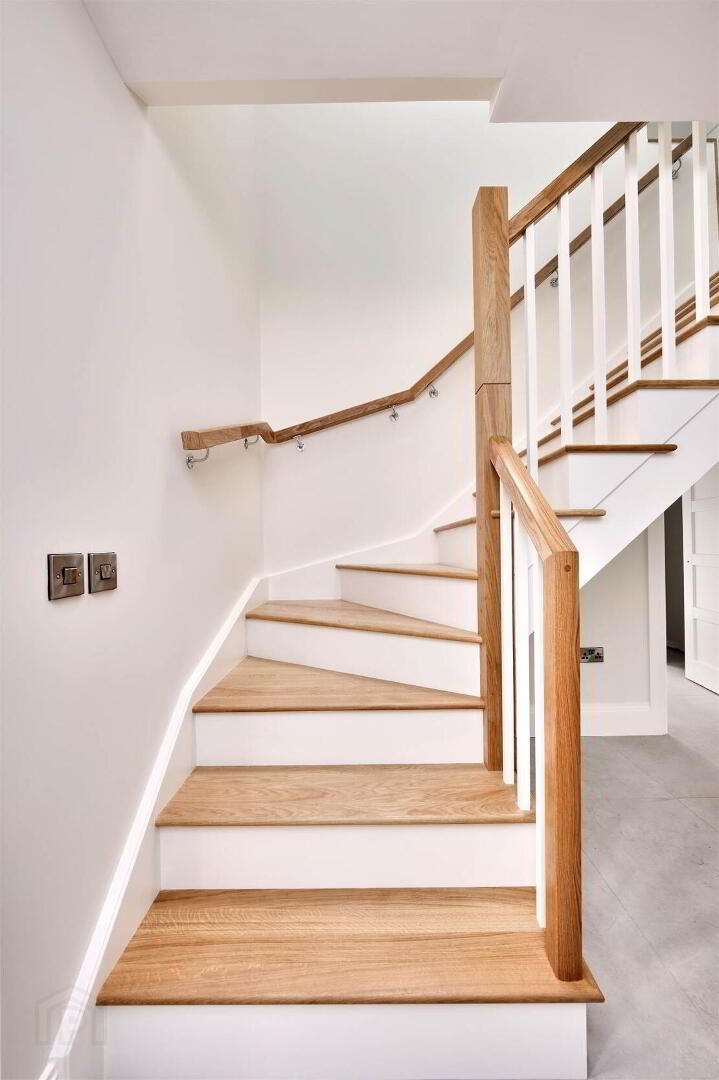 19 Queenora Avenue 14 of 32