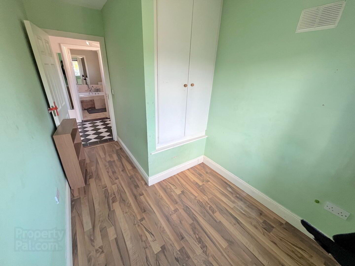 101 Limekiln Wood 16 of 23