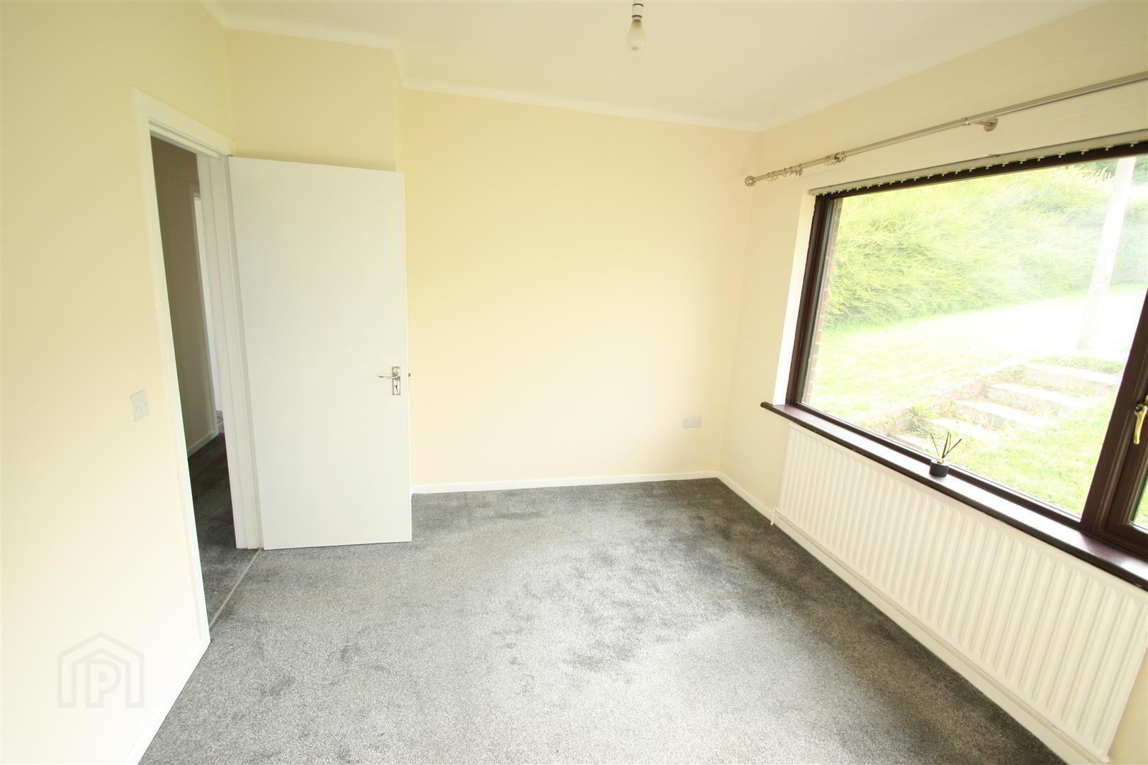 28 Comber Road 11 of 25