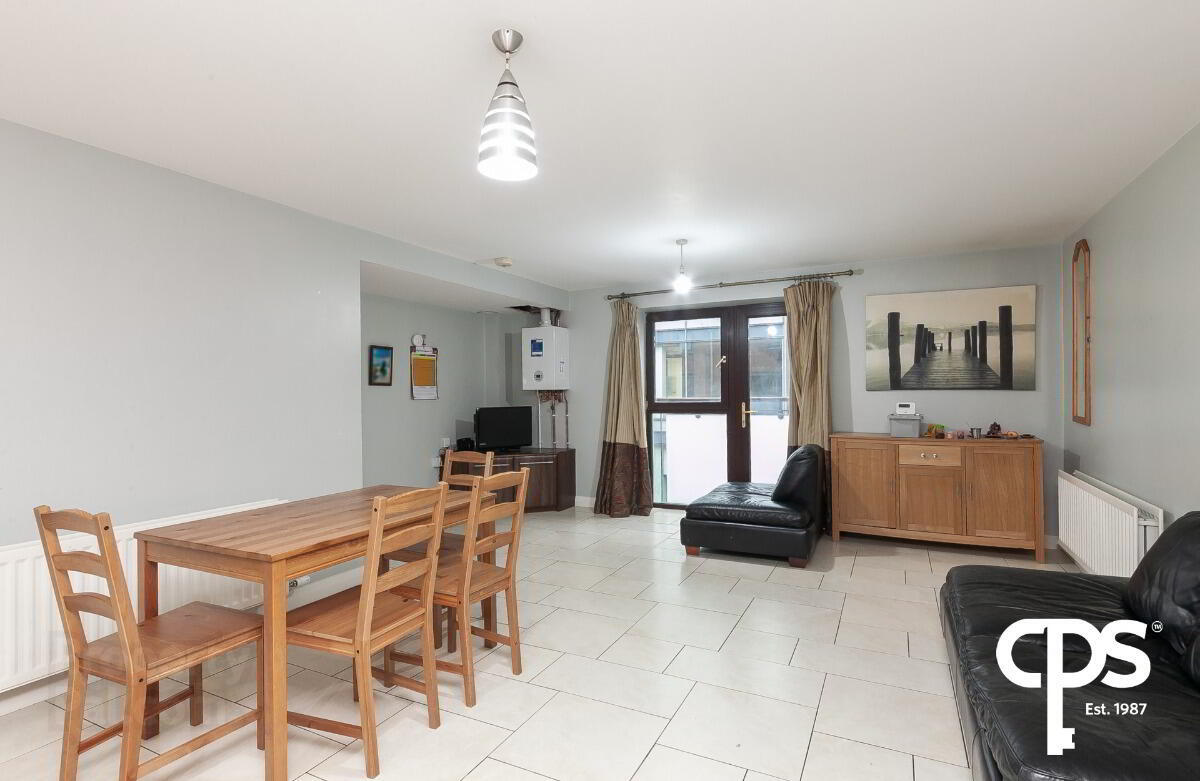 Apartment 16 Winter Gardens 7 of 14