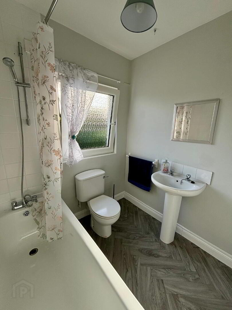 91 Clandeboye Road 12 of 14