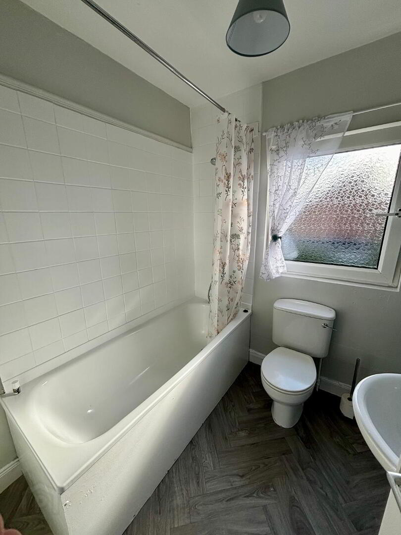 91 Clandeboye Road 13 of 14