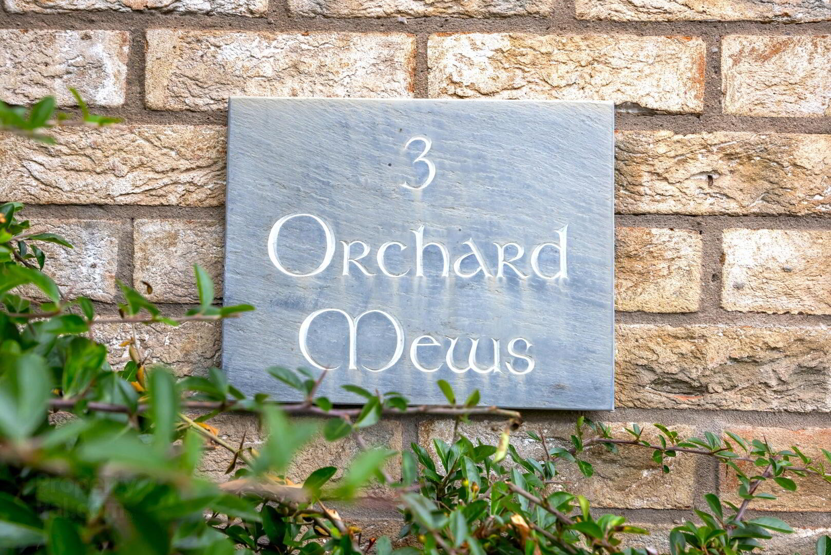 3 Orchard Mews