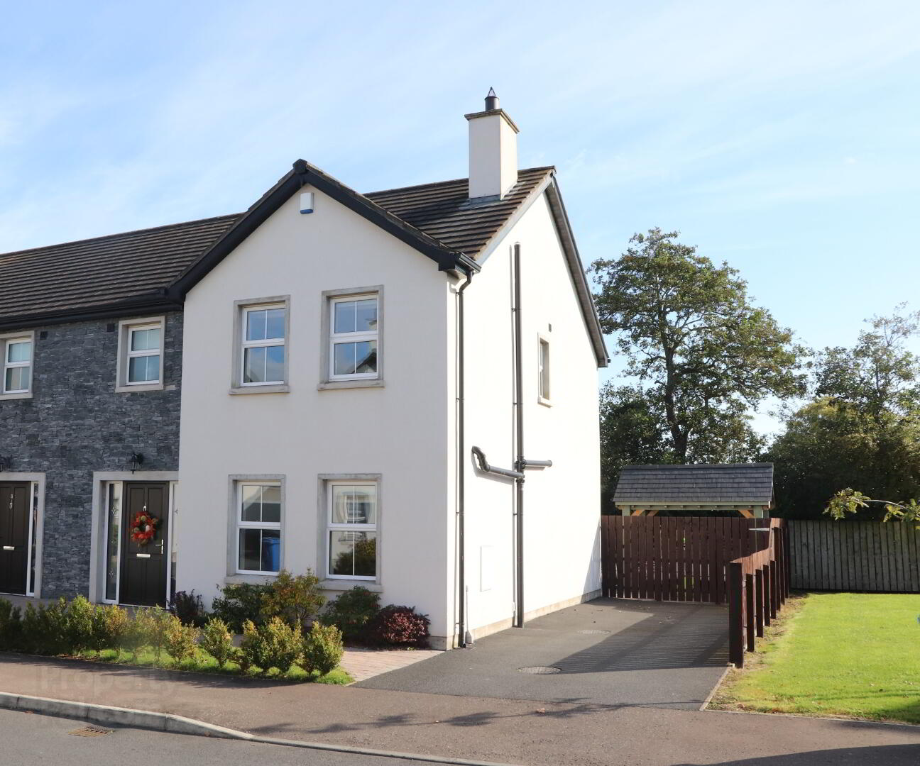 10 Annaghmore Meadows