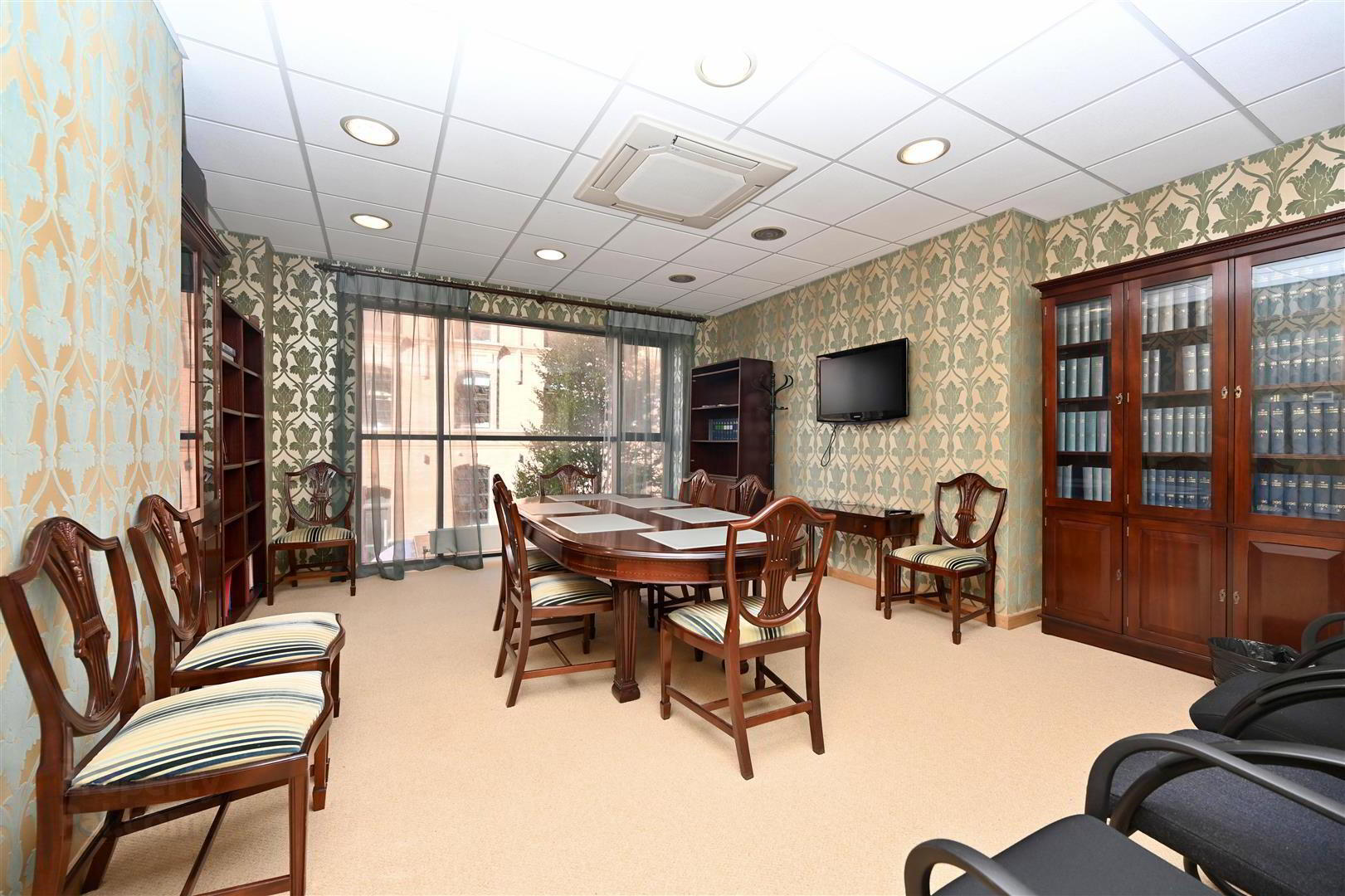 1st Floor Rochester Building, 28 Adelaide Street 5 of 19