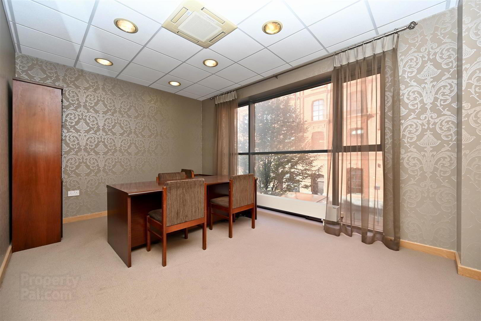 1st Floor Rochester Building, 28 Adelaide Street 9 of 19