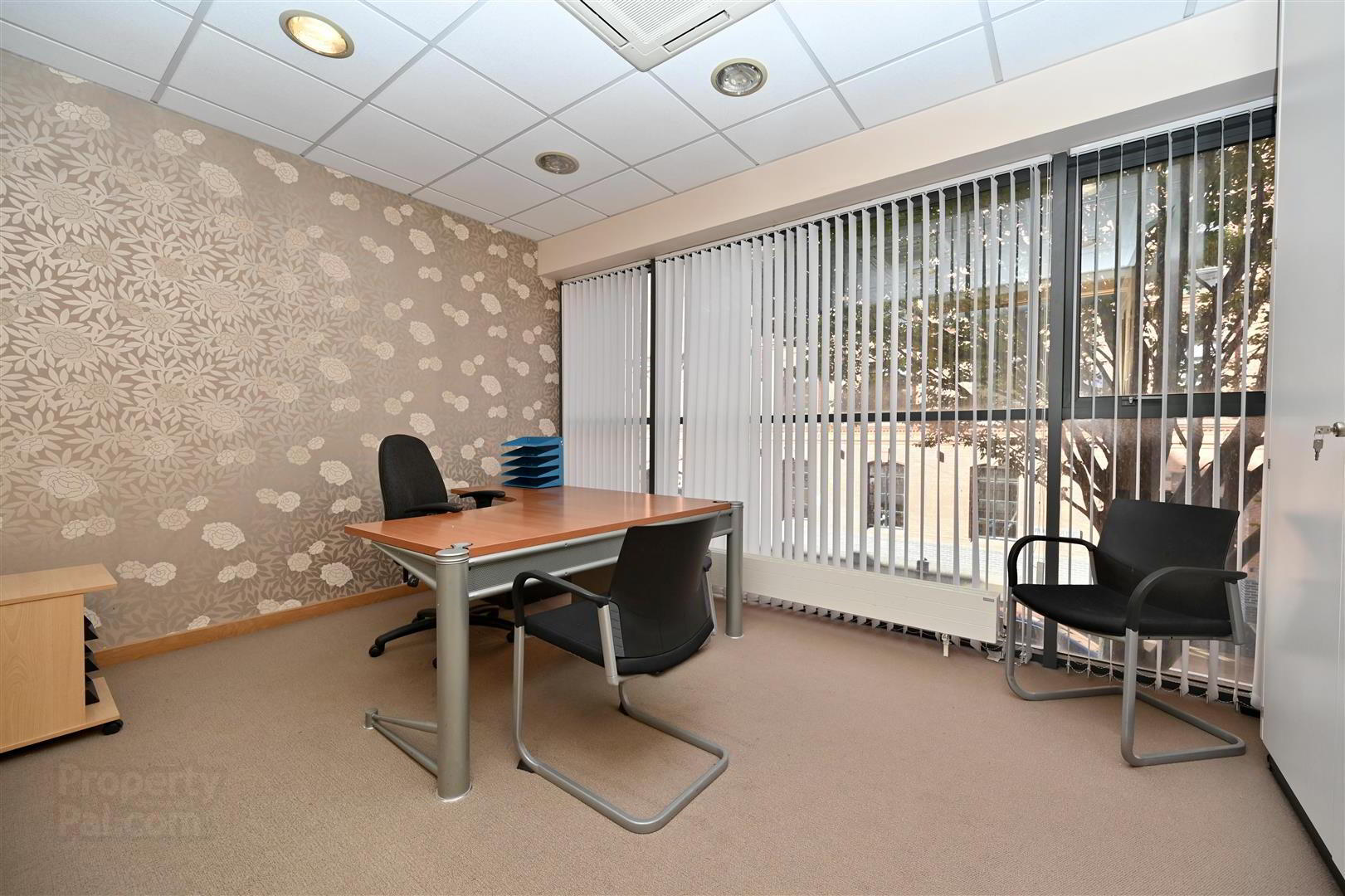 1st Floor Rochester Building, 28 Adelaide Street 10 of 19