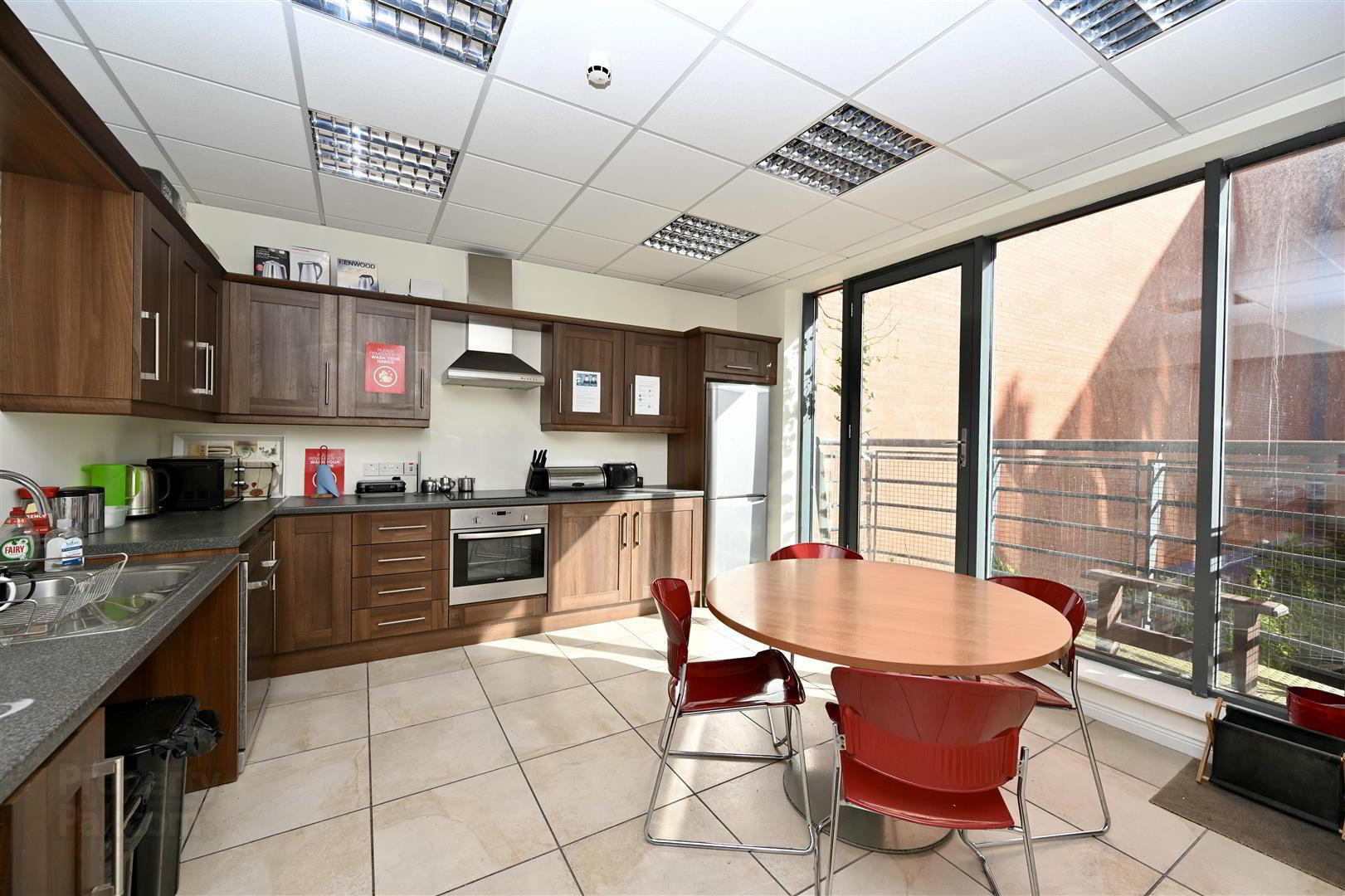 1st Floor Rochester Building, 28 Adelaide Street 16 of 19