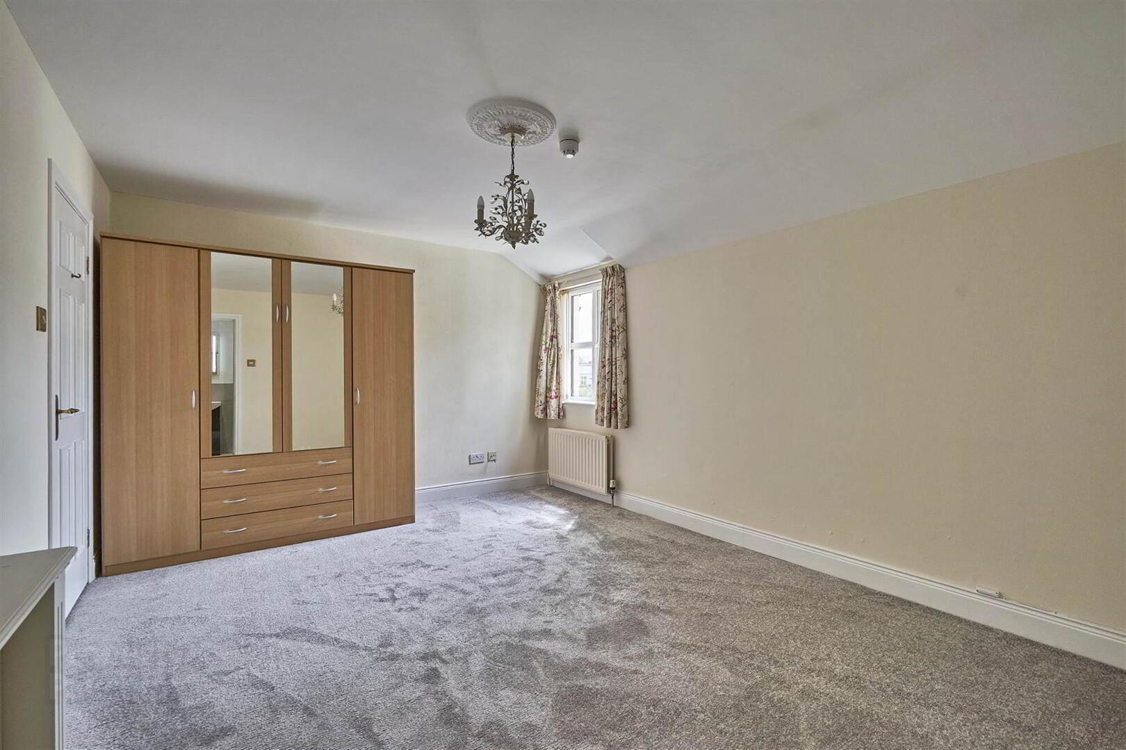 Apt 7 Avoca House, 83 Princetown Road 11 of 17