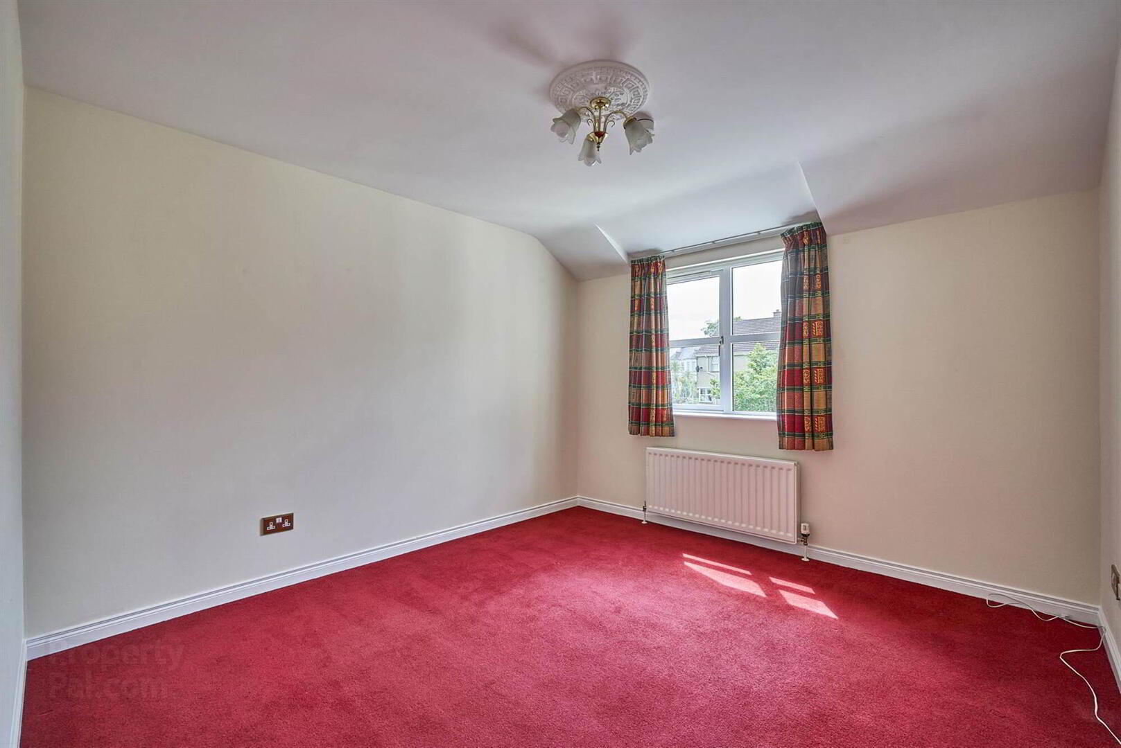 Apt 7 Avoca House, 83 Princetown Road 14 of 17