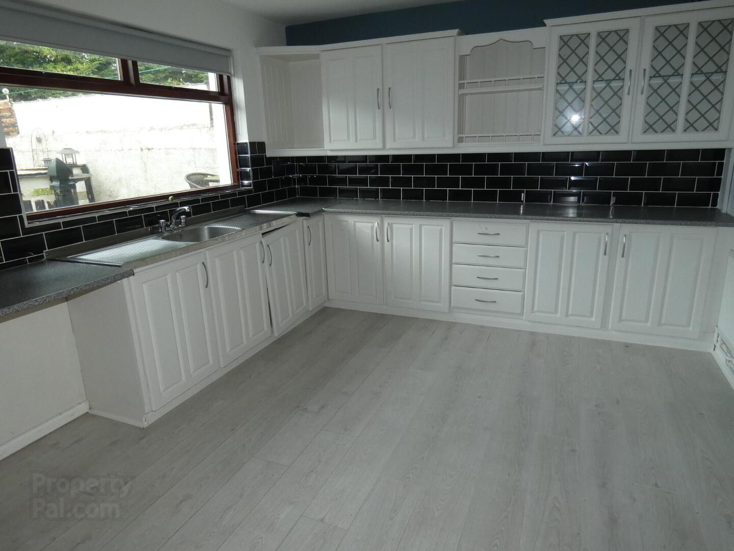 13 Milltown Avenue 5 of 22