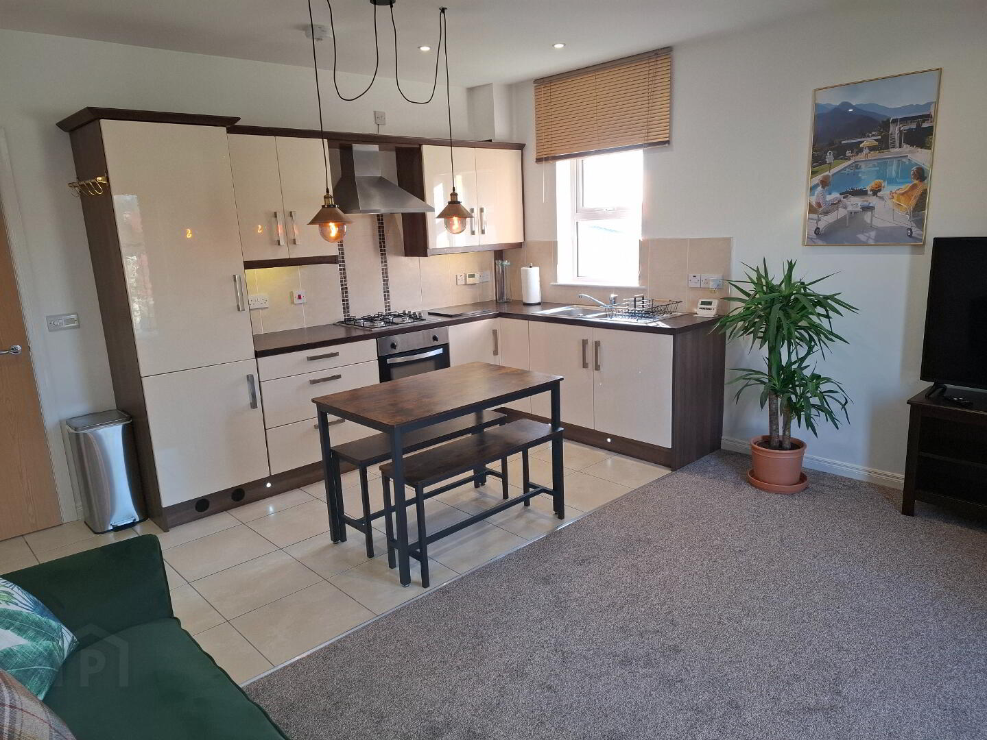 Corran Mews 6 of 13