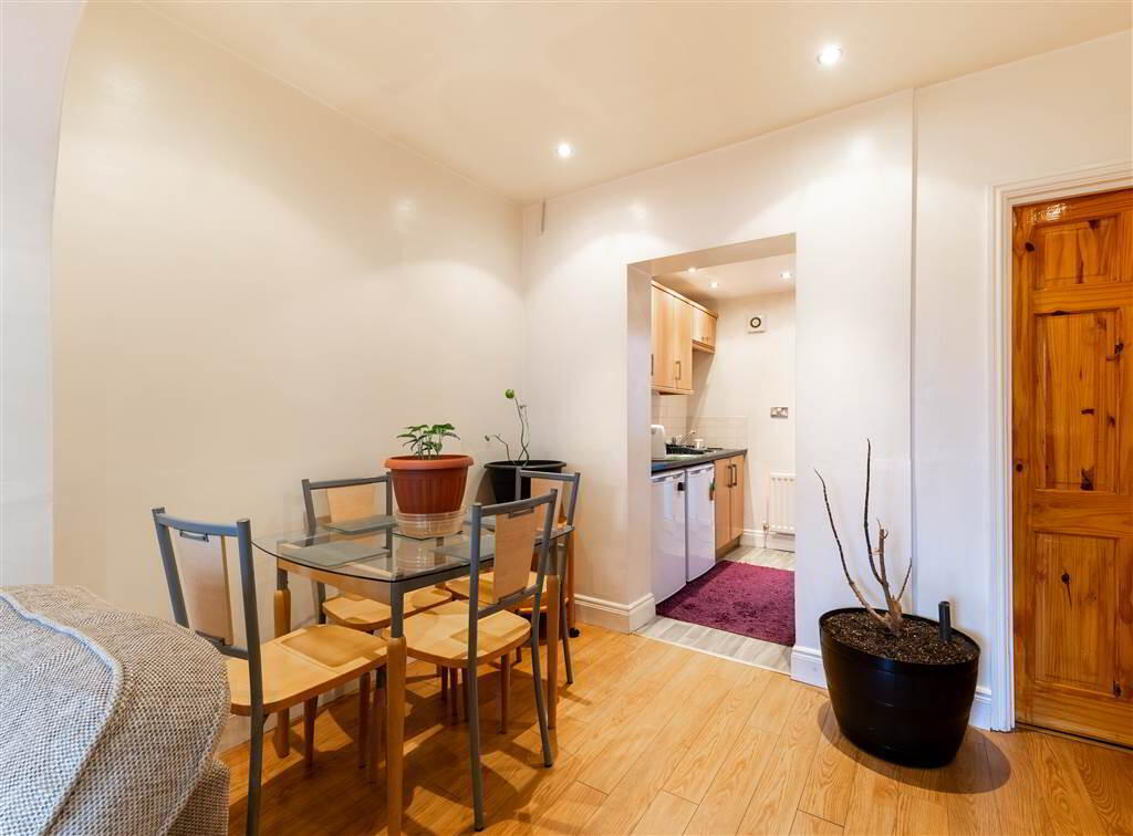 40 Greenville Street 7 of 13