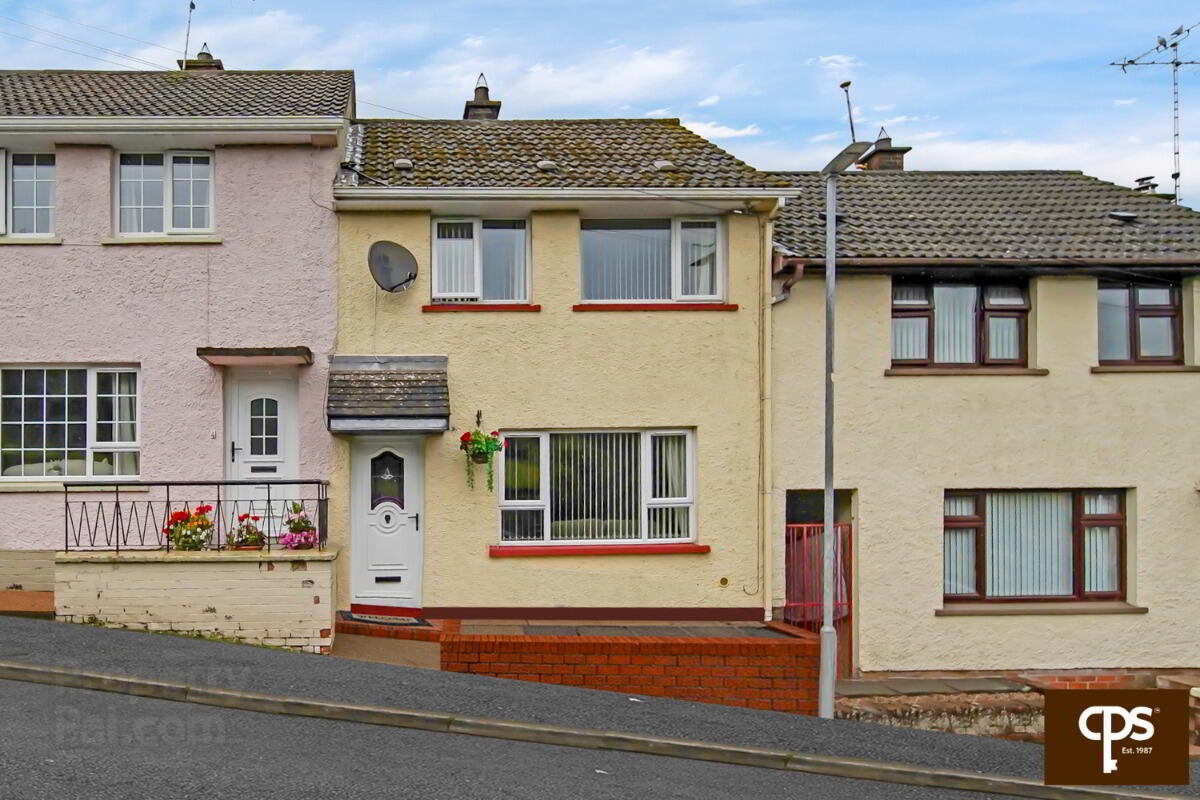 3 Church Brae 1 of 28
