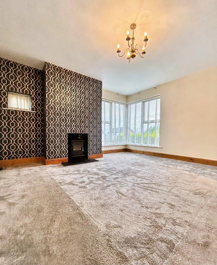 47 Woodside Heights 5 of 12