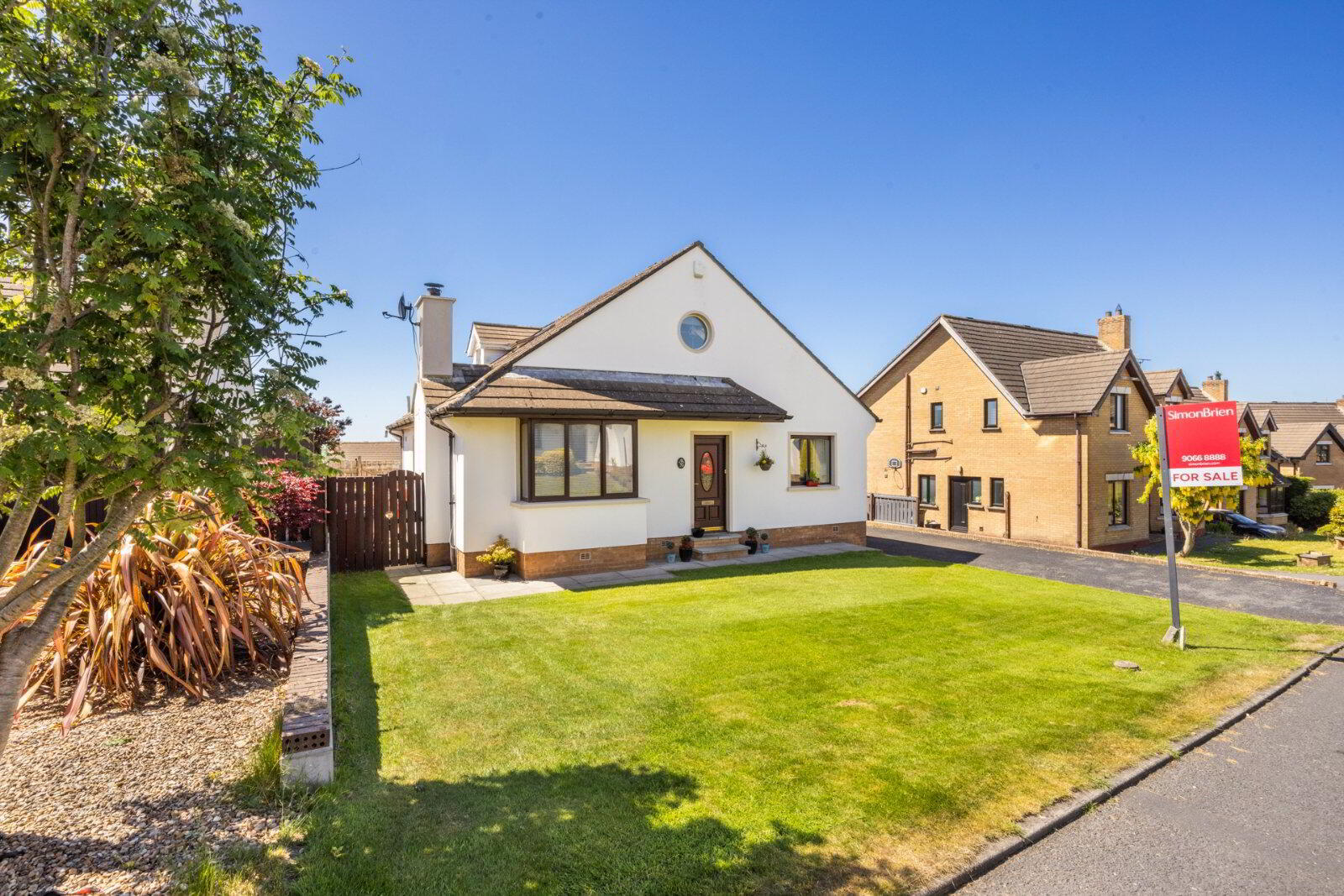39 Royal Lodge Avenue 1 of 28