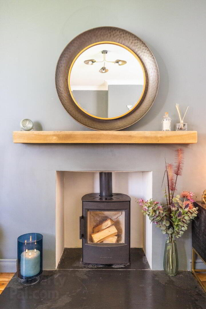 39 Royal Lodge Avenue 6 of 28