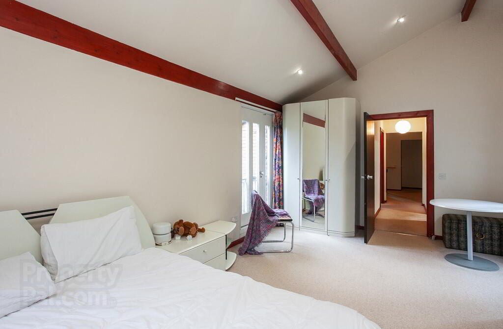 13 Edenvale Park 14 of 27